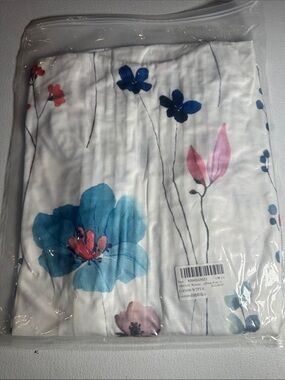 Floral White womens small top